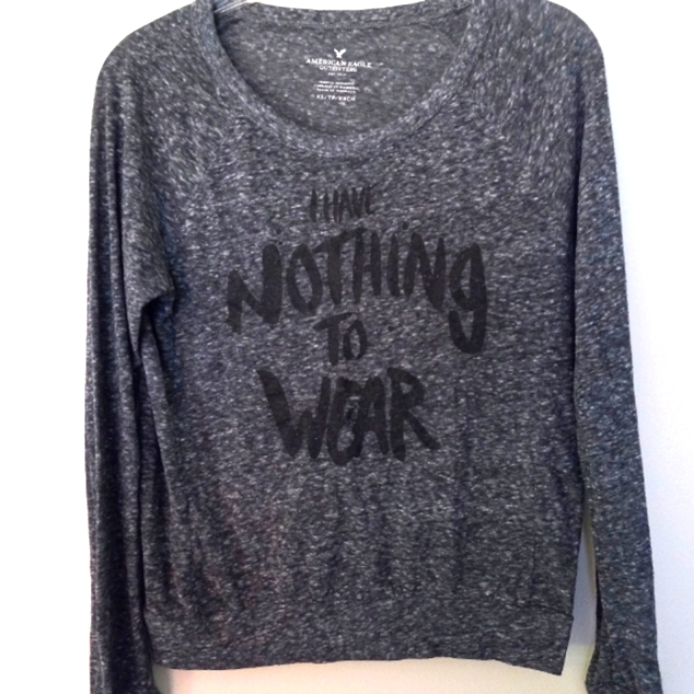 American Eagle long sleeve distressed look crew neck top XS